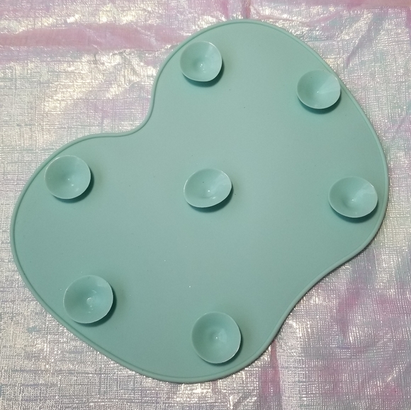 Silicone Brush Mat - Picture 4 of 6
